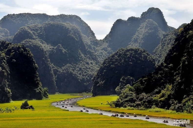 Khách Tây say đắm vẻ đẹp của “Vịnh Hạ Long trên cạn” - 7 Phương Nam